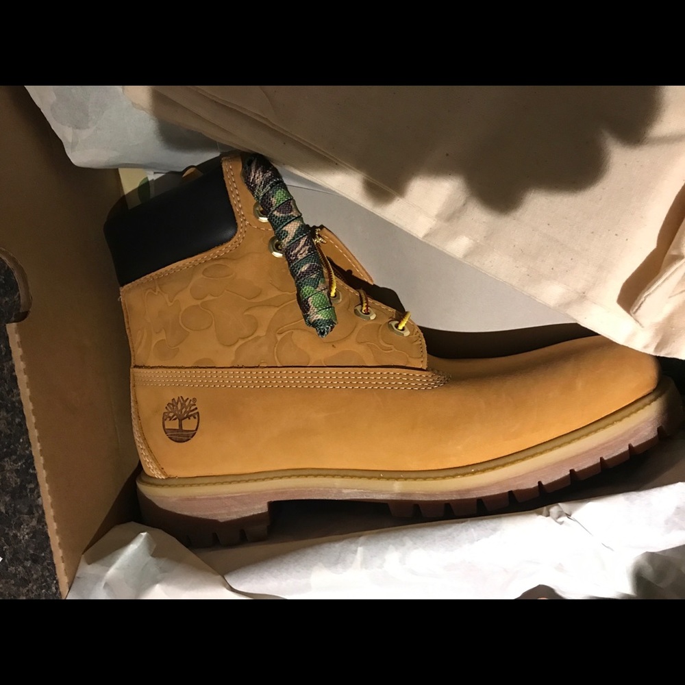 Bape Timberland Wheat 6” Boot 9.5